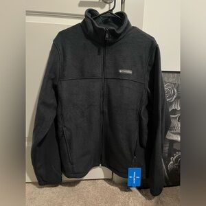 NWT Dark Grey Columbia Sweater